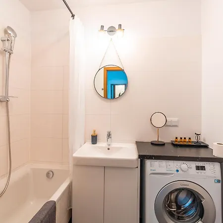 Chmielna Loft Lägenhet