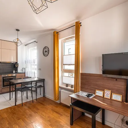 Chmielna Loft Apartment *